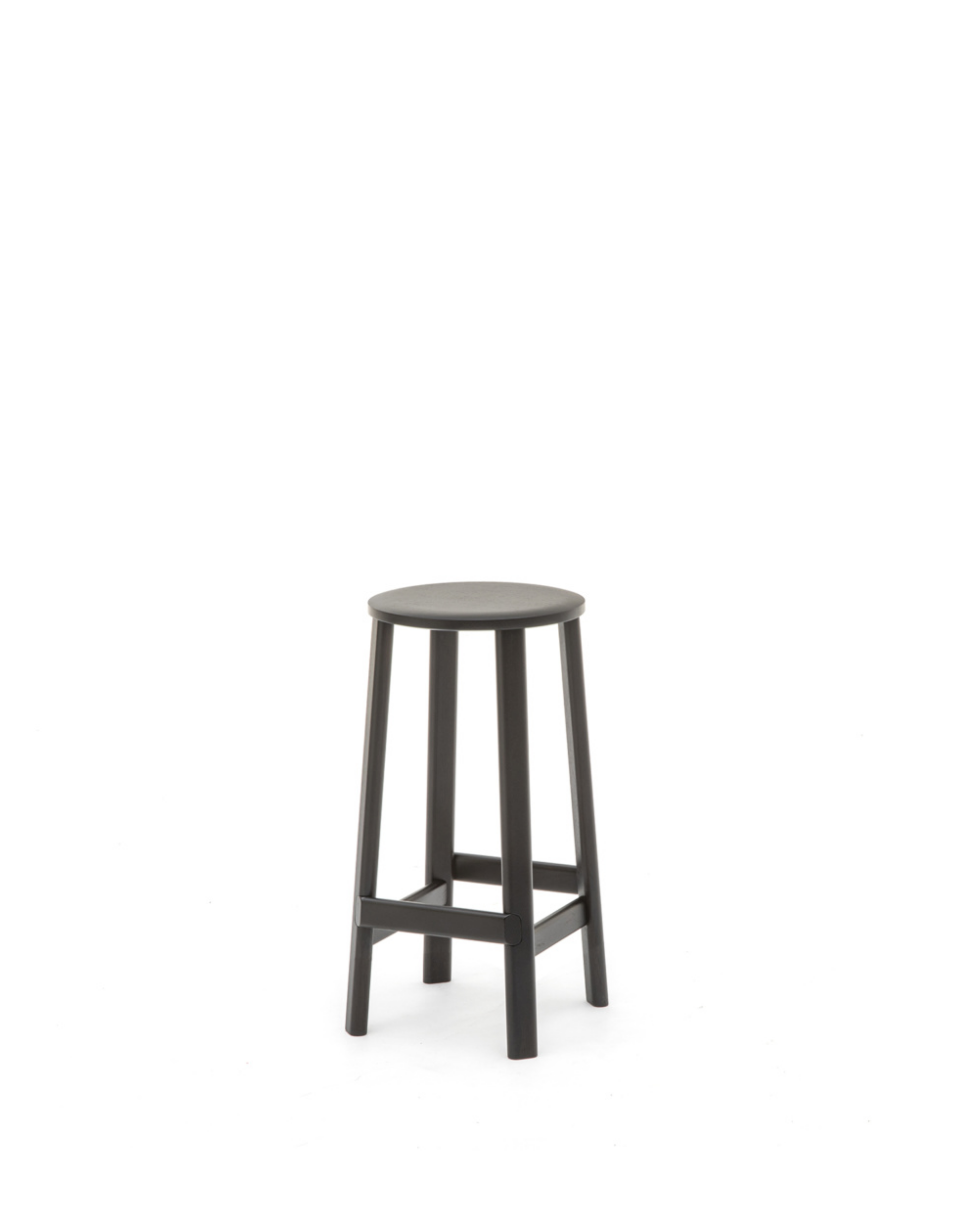 Karimoku New Standard Archive Barstool Low สตูลบาร์ไม้โอ๊คดีไซน์มินิมอล ออกแบบโดย Christian Haas