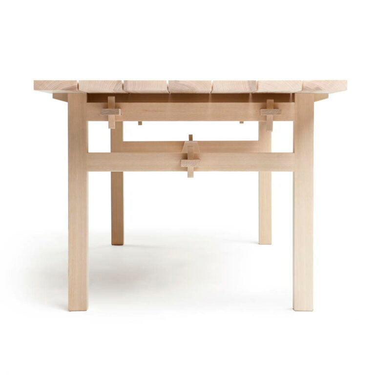 Arkipelago KVP10 Dining Table