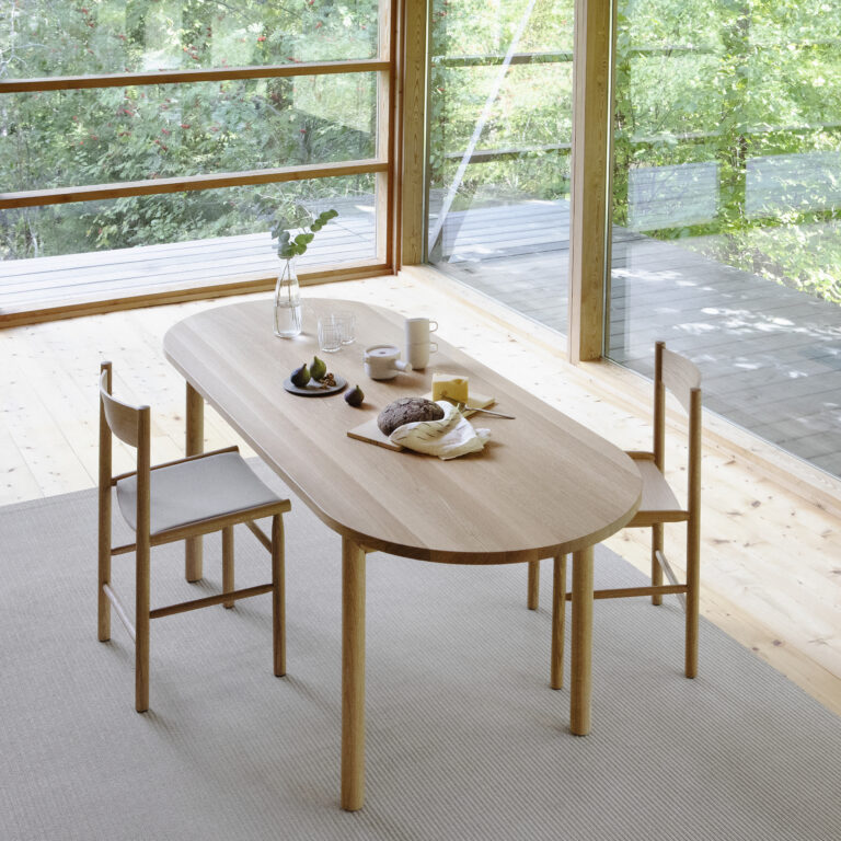 Nikari Arkitecture Table โต๊ะ birch พร้อมขา trestle แยกชิ้น ออกแบบโดย Kari Virtanen