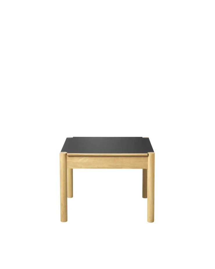 FDB Møbler C44 Coffee Table โต๊ะกลางไม้ oak พร้อมท็อป FENIX laminate พลิกใช้งานได้ ออกแบบโดย Jørgen Bækmark