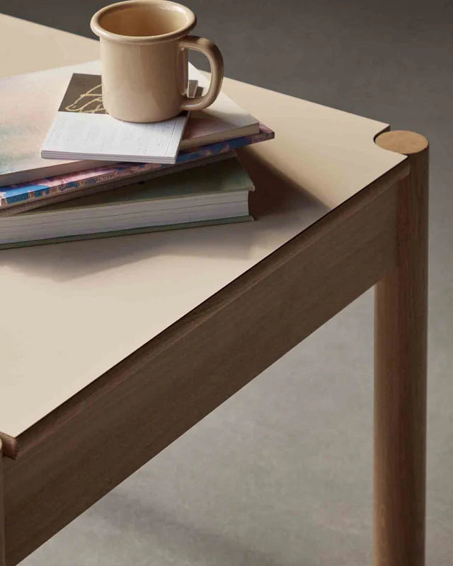 FDB Møbler C44 Coffee Table โต๊ะกลางไม้ oak พร้อมท็อป FENIX laminate พลิกใช้งานได้ ออกแบบโดย Jørgen Bækmark