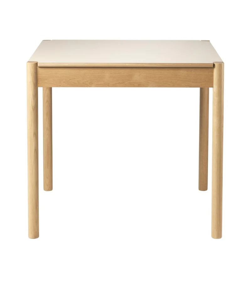 FDB Møbler C44 Dining Table โต๊ะกินข้าวไม้ oak พร้อมท็อป FENIX laminate พลิกใช้งานได้ ออกแบบโดย Jørgen Bækmark