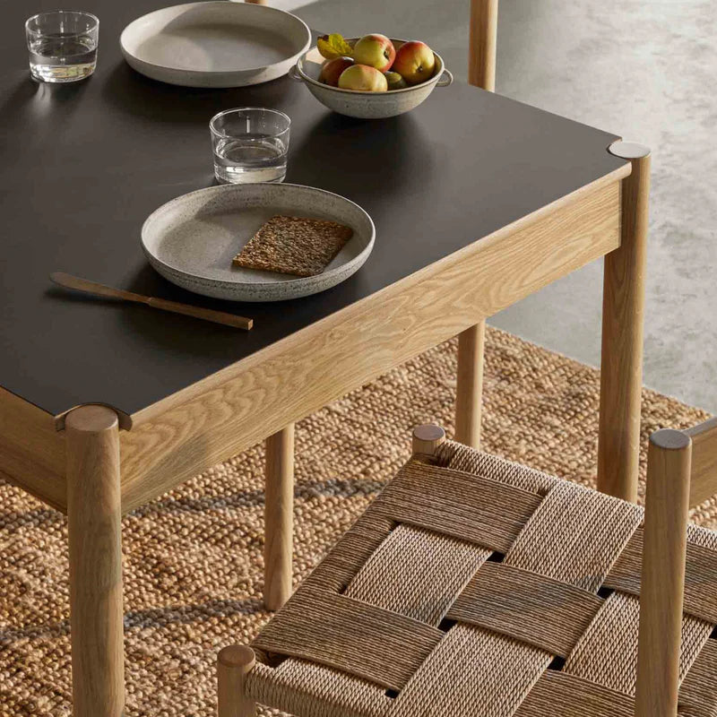 FDB Møbler C44 Dining Table โต๊ะกินข้าวไม้ oak พร้อมท็อป FENIX laminate พลิกใช้งานได้ ออกแบบโดย Jørgen Bækmark