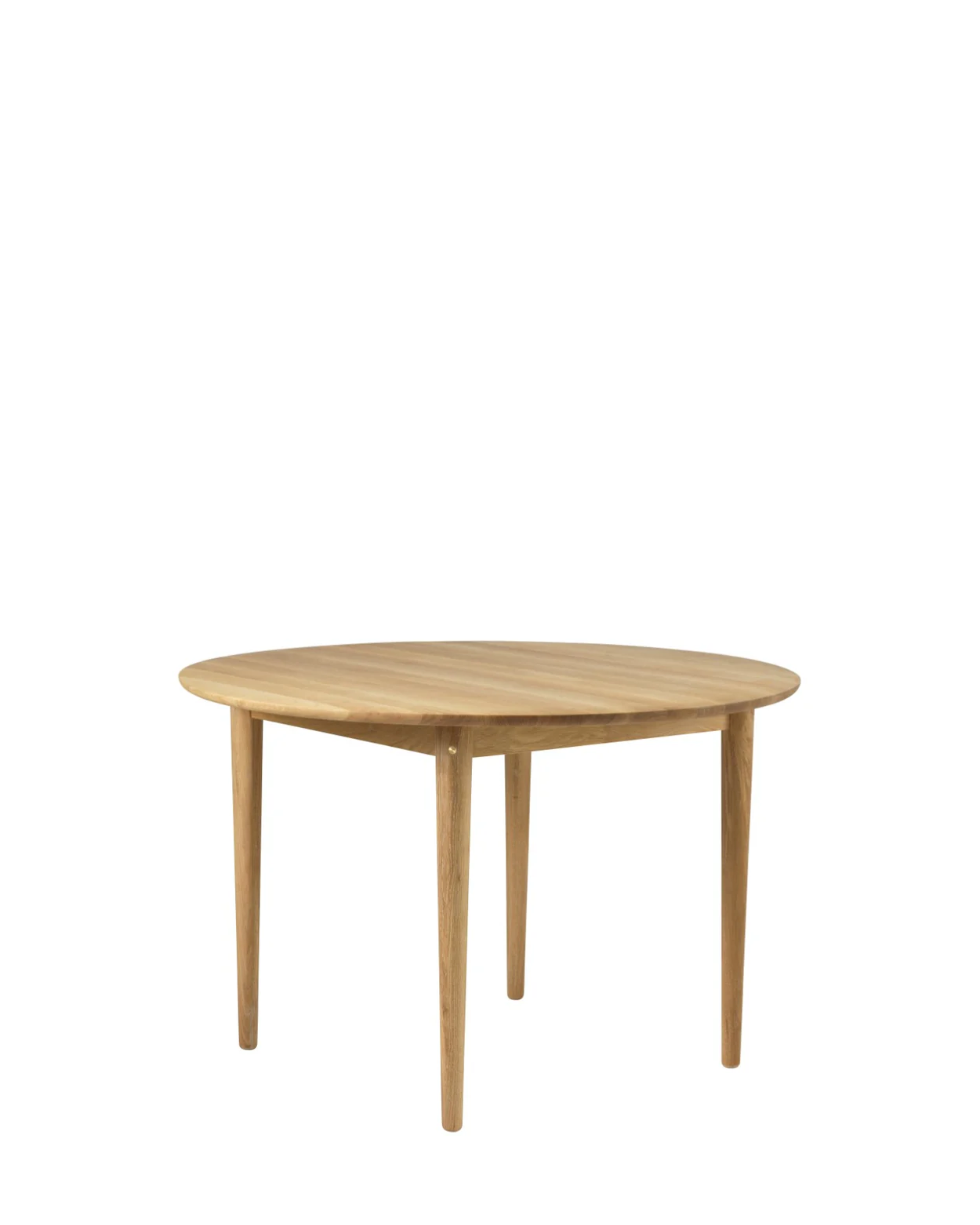 FDB Møbler C62 Bjørk Dining Table โต๊ะกินข้าวทรงกลมไม้ oak โครงสร้างไม้จริง ออกแบบโดย Unit10