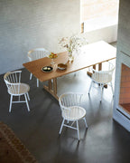 C64 Shaker Table โดย Børge Mogensen โต๊ะไม้ solid oak พร้อมฐาน cross base แข็งแรง รองรับ extension leaf เหมาะสำหรับโต๊ะอาหาร ใช้งานจริงตามแนวคิด Nordic design — OldPineTrees