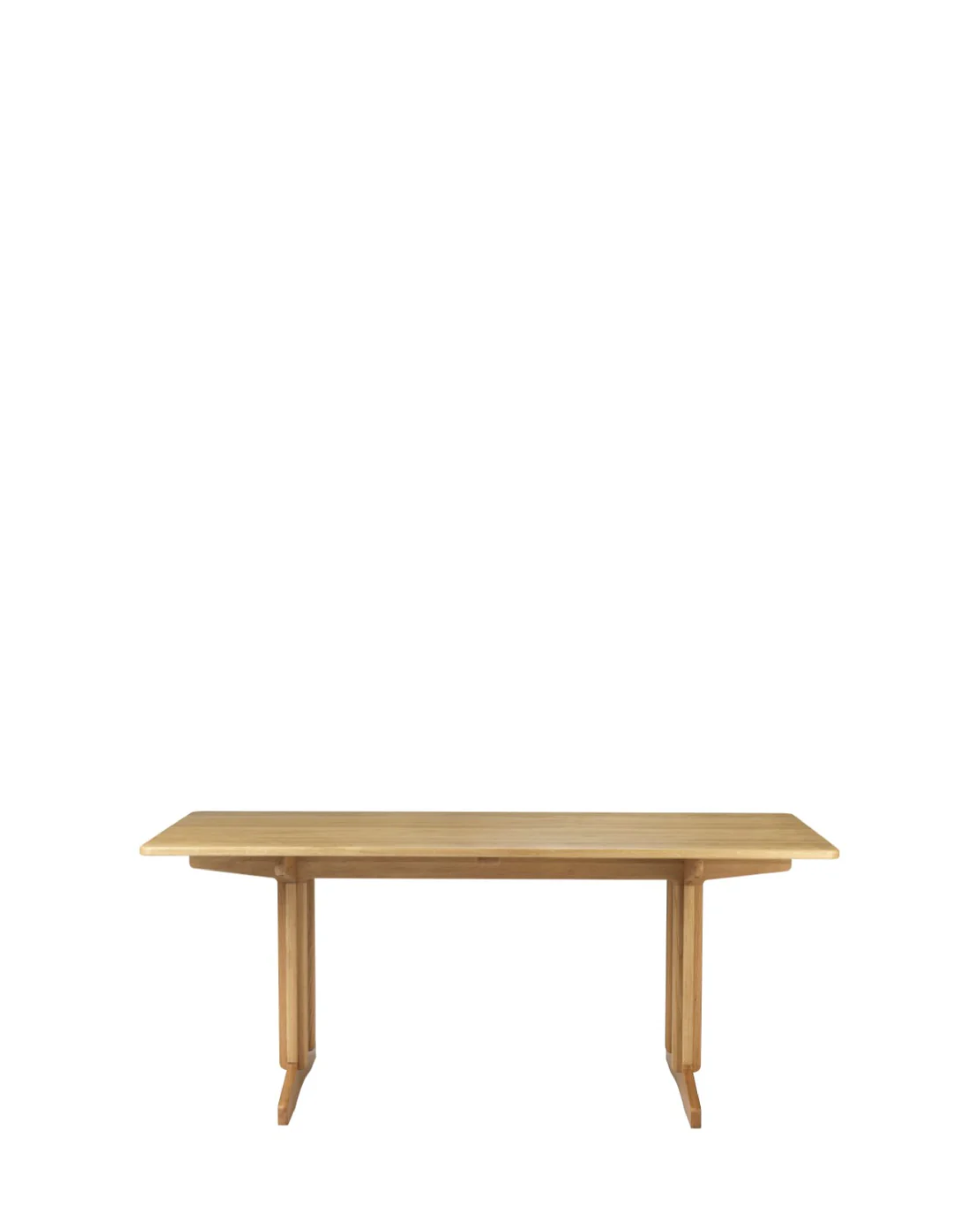 C64 Shaker Table โดย Børge Mogensen โต๊ะไม้ solid oak พร้อมฐาน cross base แข็งแรง รองรับ extension leaf เหมาะสำหรับโต๊ะอาหาร ใช้งานจริงตามแนวคิด Nordic design — OldPineTrees