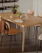 FDB Møbler C65 Åstrup Dining Table โต๊ะกินข้าวไม้ oak ขยายได้ ขาไม้ solid ออกแบบโดย Isabel Ahm