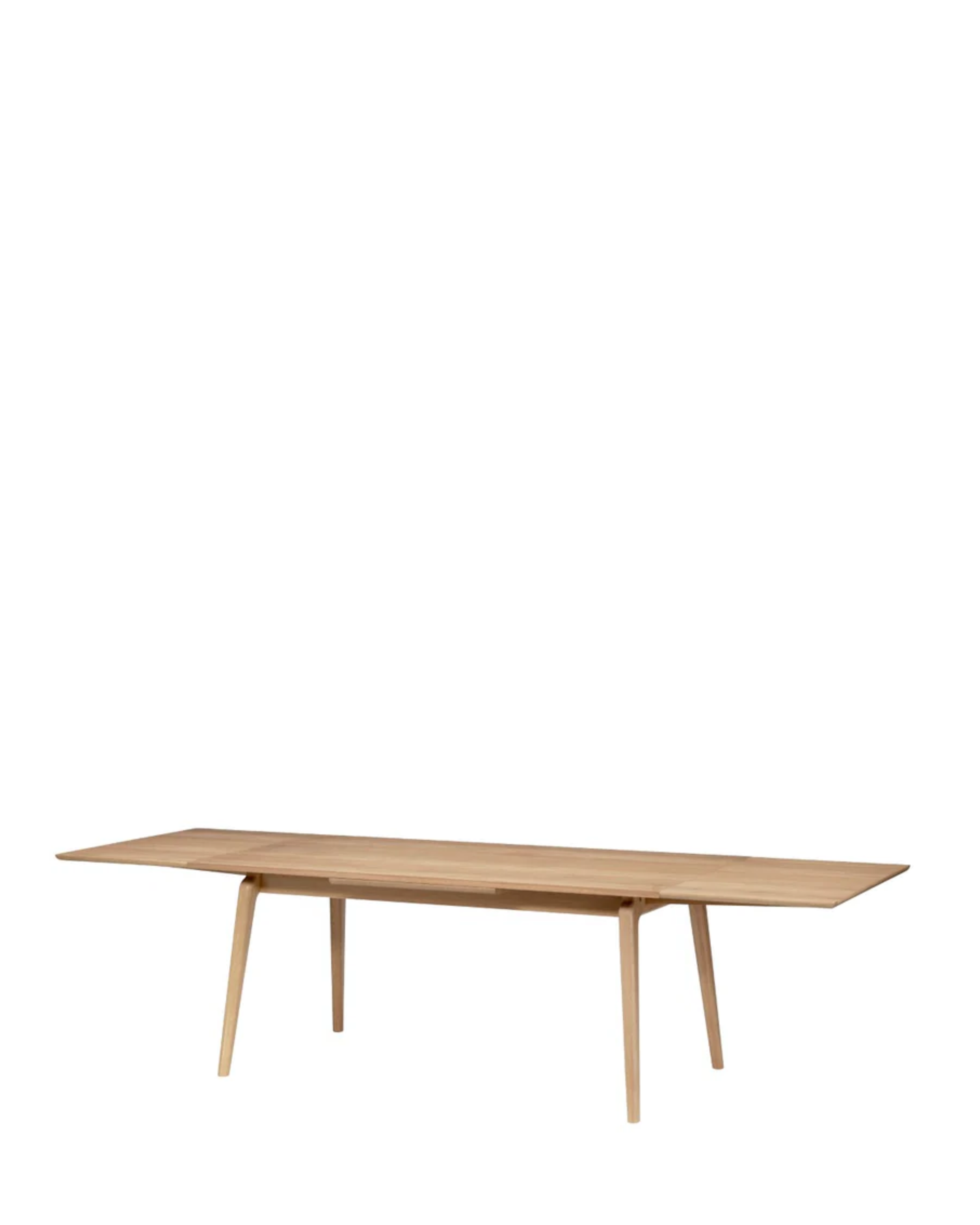 FDB Møbler C65 Åstrup Dining Table โต๊ะกินข้าวไม้ oak ขยายได้ ขาไม้ solid ออกแบบโดย Isabel Ahm