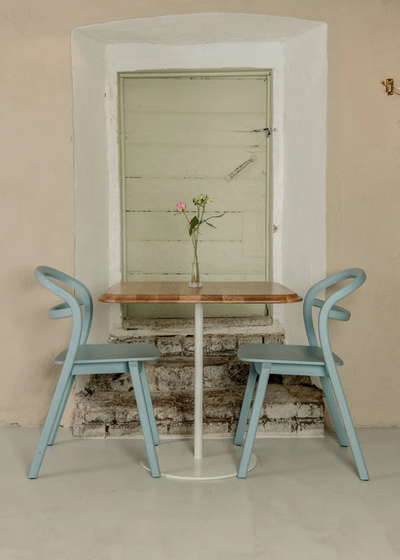 Made by Choice KASTU Chair เก้าอี้ birch plywood พร้อม curved backrest สำหรับ dining และ hospitality interiors