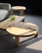 Nikari Centenniale Coffee Table โต๊ะ solid oak จากไม้เก่าอายุเกิน 100 ปี มีทั้งทรงสี่เหลี่ยมและทรงกลม ออกแบบโดย Joanna Laajisto