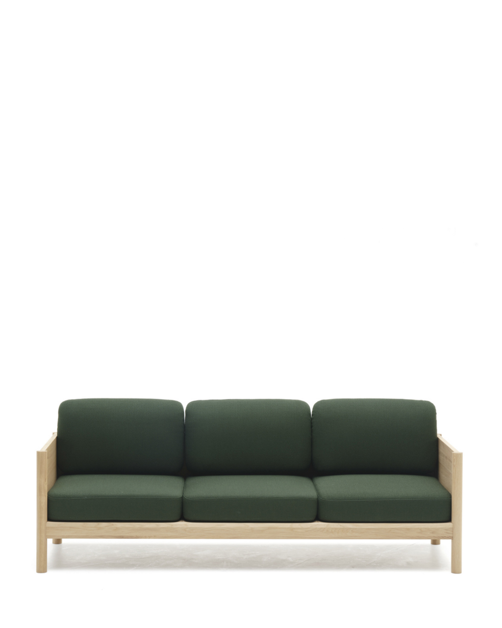 Karimoku New Standard Castor Lobby Sofa 3-Seater โซฟาไม้โอ๊คญี่ปุ่นดีไซน์มินิมอลโดย BIG-GAME