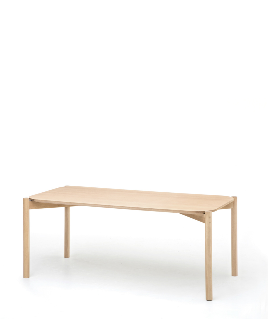 Karimoku New Standard Castor Table 180 โต๊ะไม้โอ๊คทรงสี่เหลี่ยมดีไซน์เรียบ