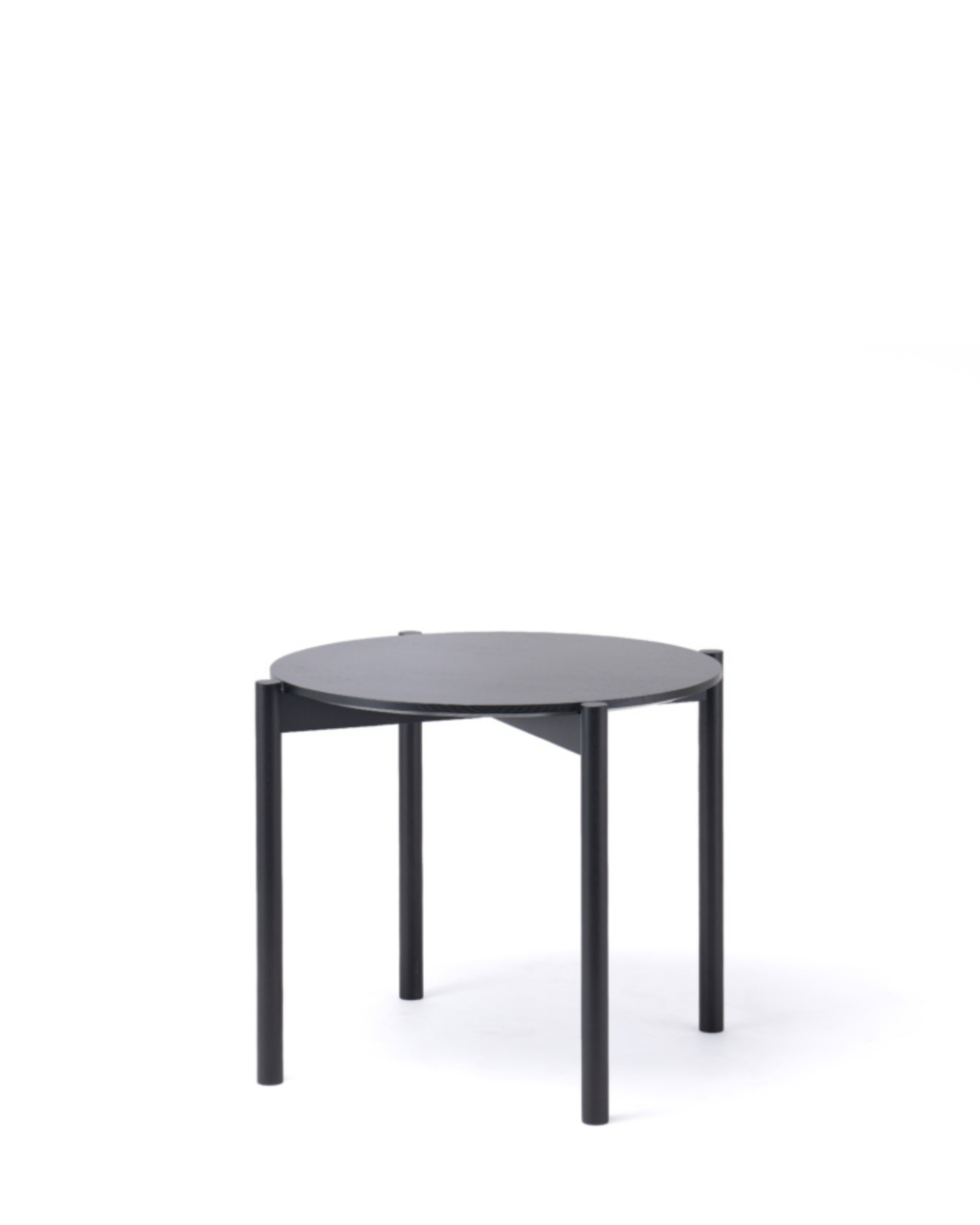 Karimoku New Standard Castor Table Round 85 โต๊ะไม้โอ๊คญี่ปุ่นทรงกลม ดีไซน์มินิมอลโดย BIG-GAME