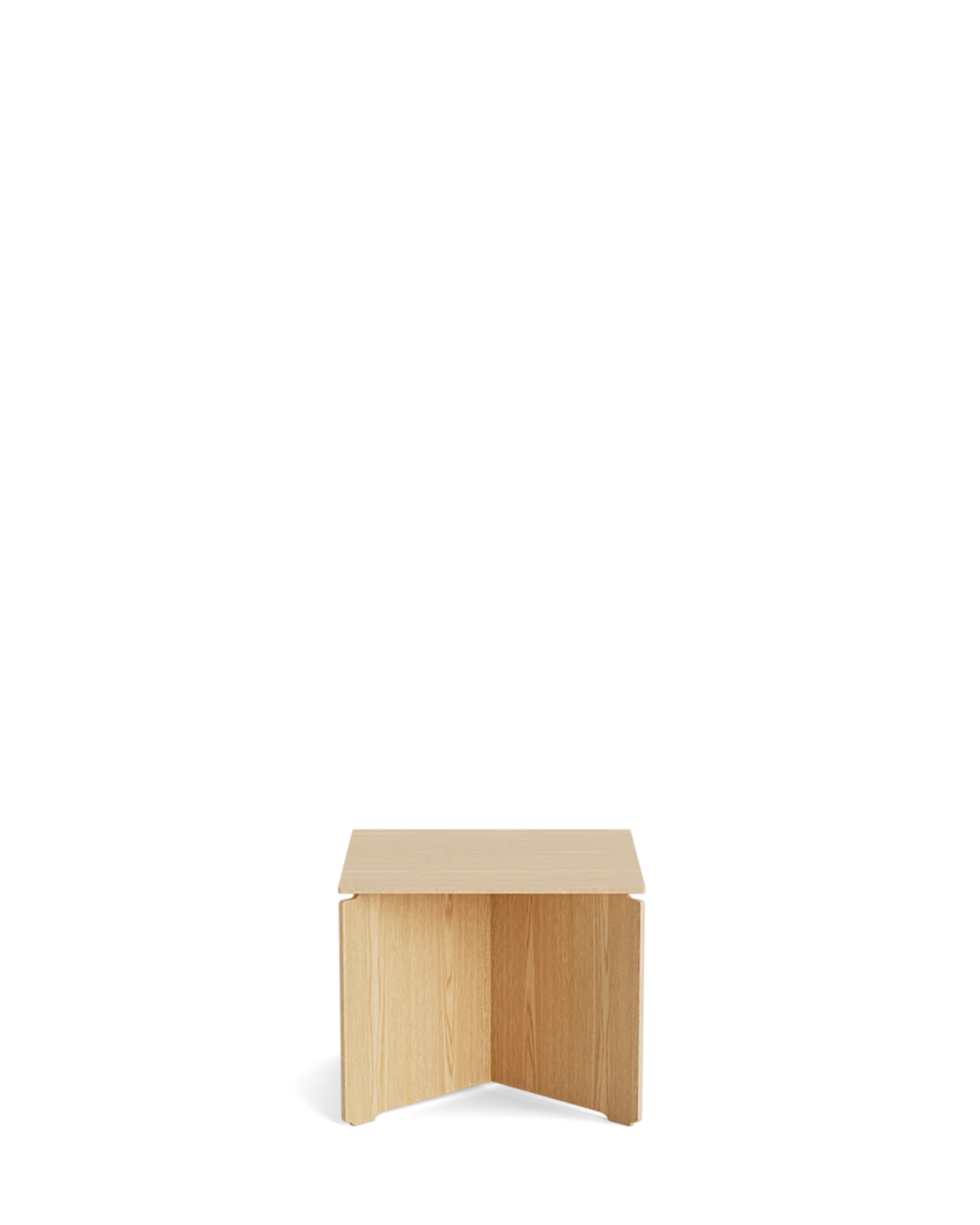 MAKE nordic CROSS Coffee Table โต๊ะกลางไม้โอ๊คดีไซน์โครงสร้างไขว้แบบมินิมอลสำหรับห้องนั่งเล่น ออกแบบโดย Esben Pilgaard Jørgensen