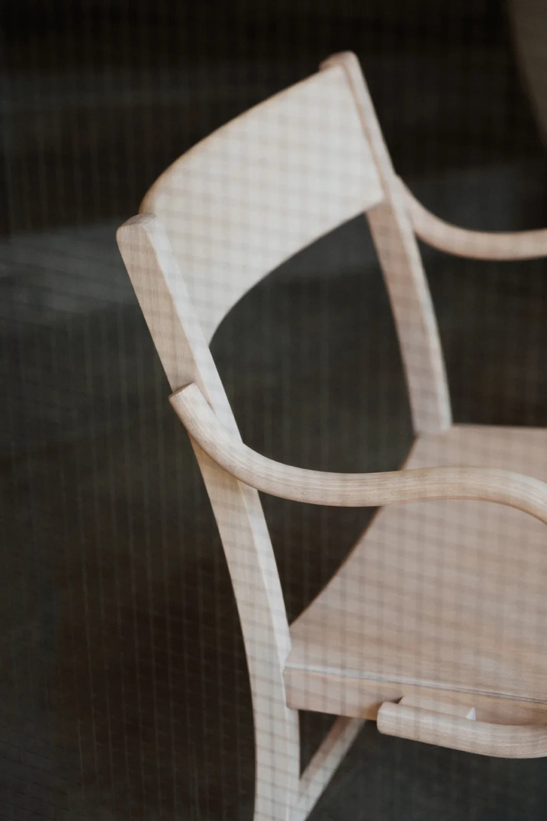 Massproductions Waiter XL Easy Chair (Made to Order)