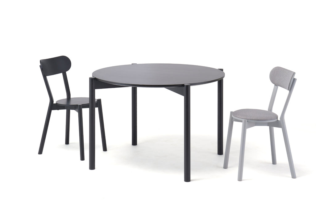 Karimoku New Standard Castor Table Round 110 โต๊ะไม้โอ๊คญี่ปุ่นทรงกลม ดีไซน์มินิมอลโดย BIG-GAME