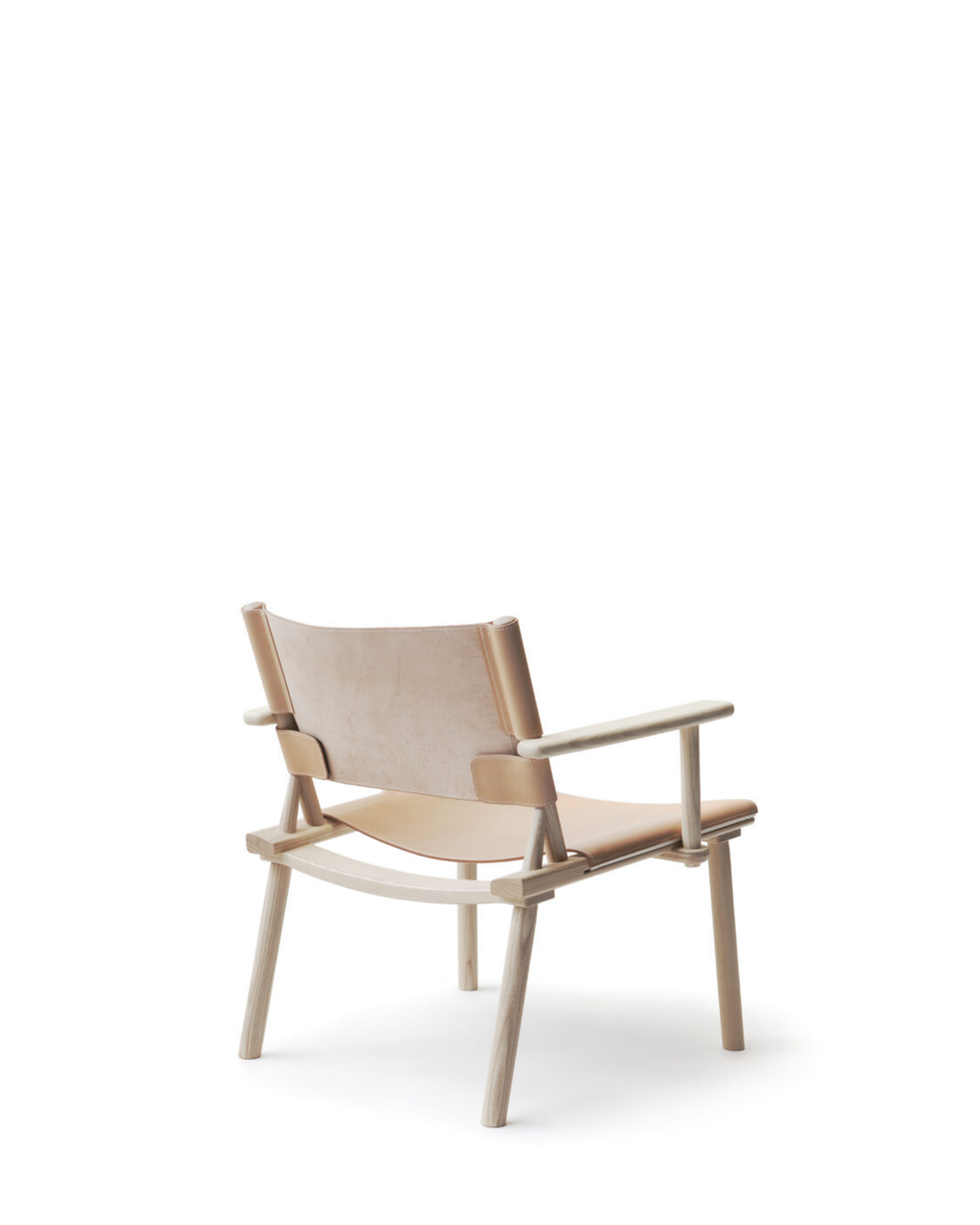 Nikari December Lounge Chair เก้าอี้ lounge chair โครง ash หรือ oak พร้อม linen canvas หรือ natural-tanned leather ออกแบบโดย Jasper Morrison และ Wataru Kumano