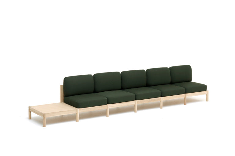 Karimoku New Standard Castor Lobby Sofa System ระบบโซฟาโมดูลาร์สำหรับพื้นที่สาธารณะ โครงไม้โอ๊คญี่ปุ่น ออกแบบโดย BIG-GAME
