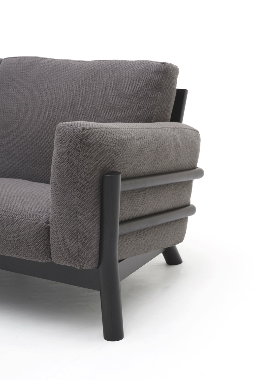 Karimoku New Standard Castor Sofa 3-Seater โซฟา 3 ที่นั่งโครงไม้โอ๊คญี่ปุ่น ดีไซน์มินิมอลโดย BIG-GAME