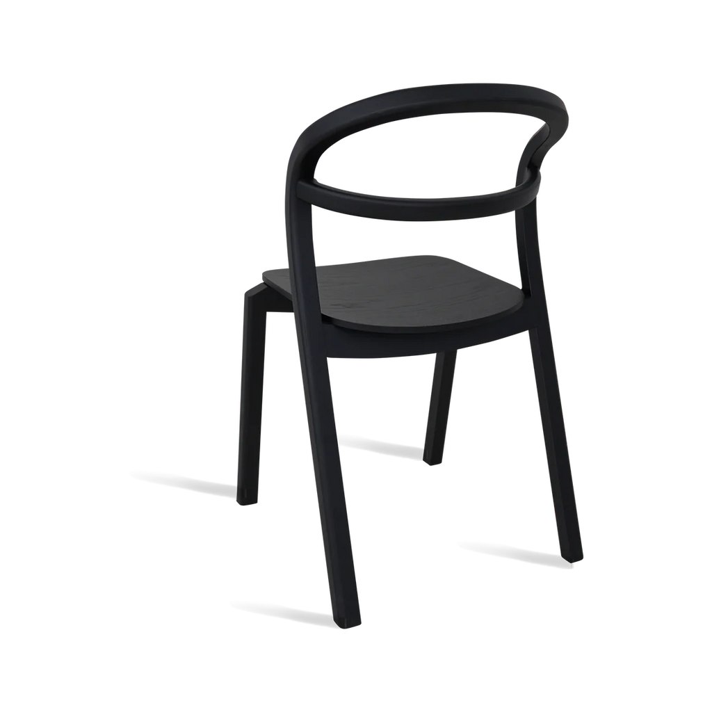Made by Choice KASTU Chair เก้าอี้ birch plywood พร้อม curved backrest สำหรับ dining และ hospitality interiors