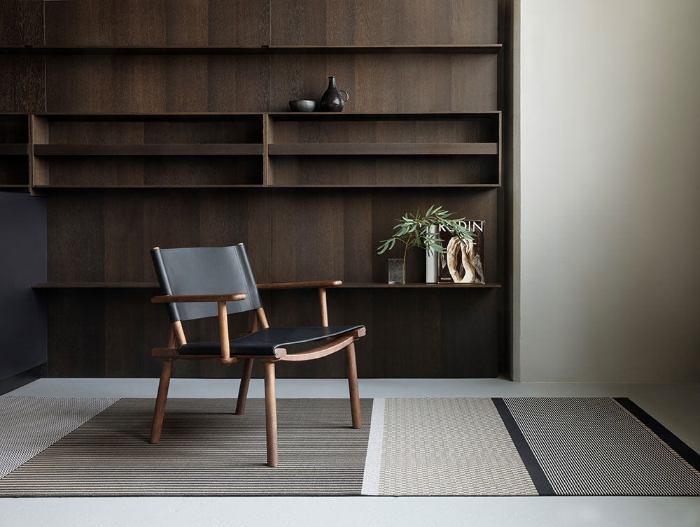 December Lounge Chair
