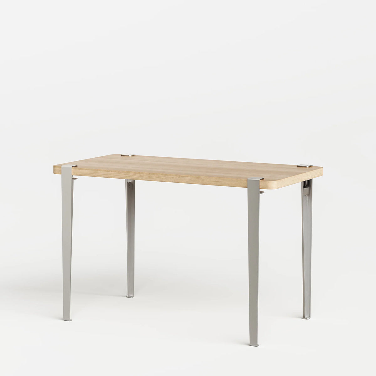 Core Dining Table