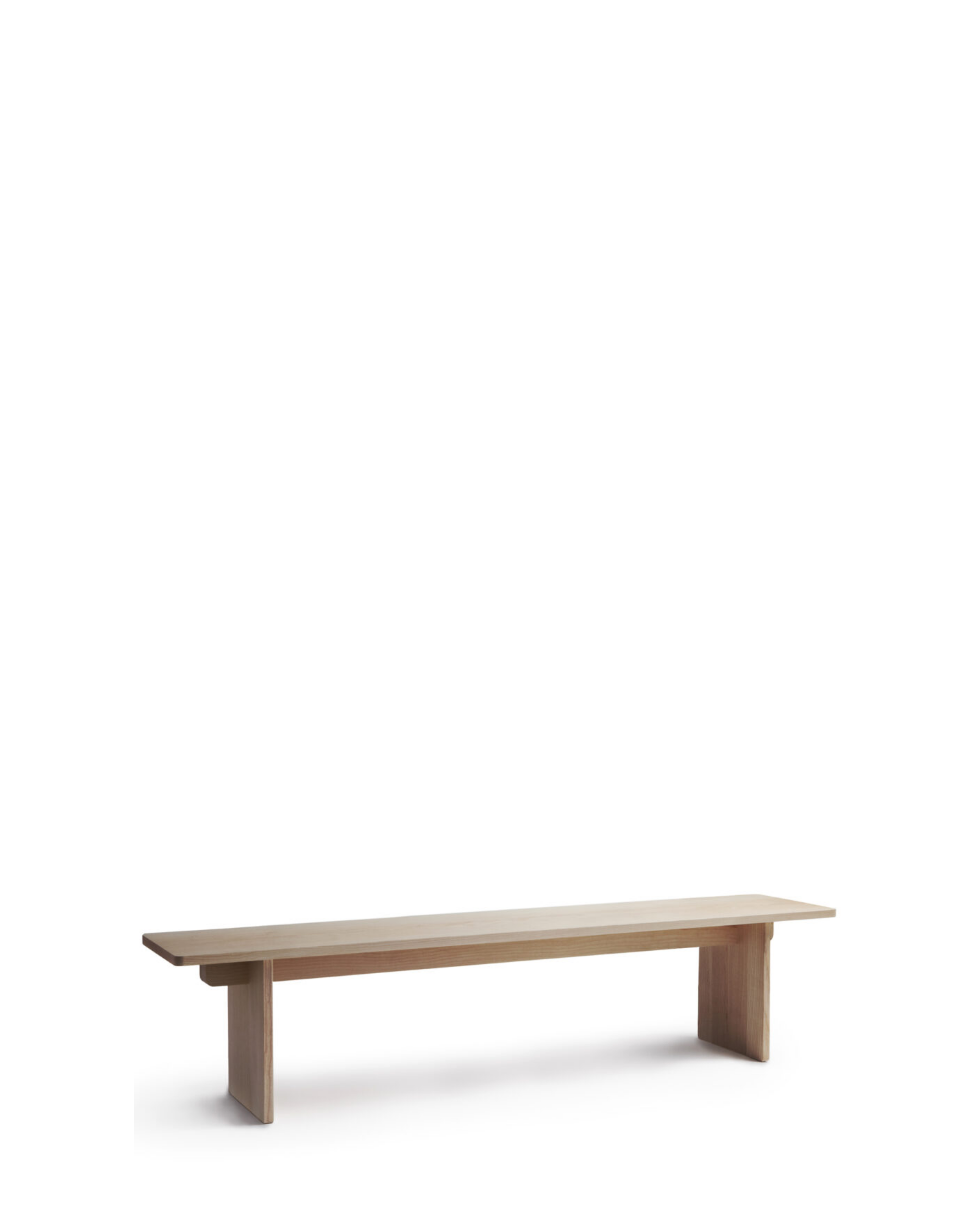 Nikari Edi Bench ม้านั่ง ash หรือ oak ที่สามารถสั่งผลิตตามขนาดได้ ออกแบบโดย Claesson Koivisto Rune