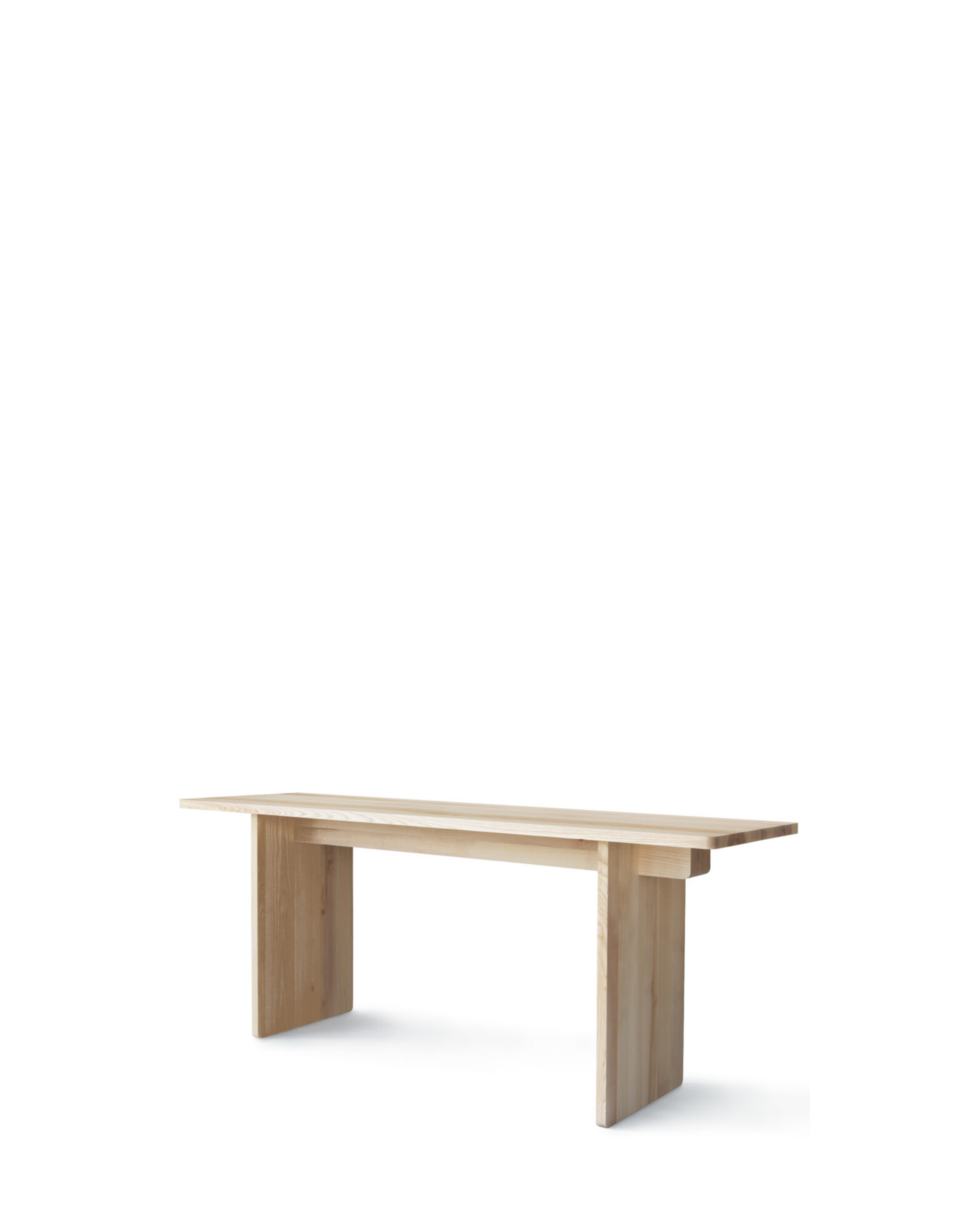 Nikari Edi High Table โต๊ะสูง ash หรือ oak มีให้เลือกสองระดับความสูง ออกแบบโดย Claesson Koivisto Rune
