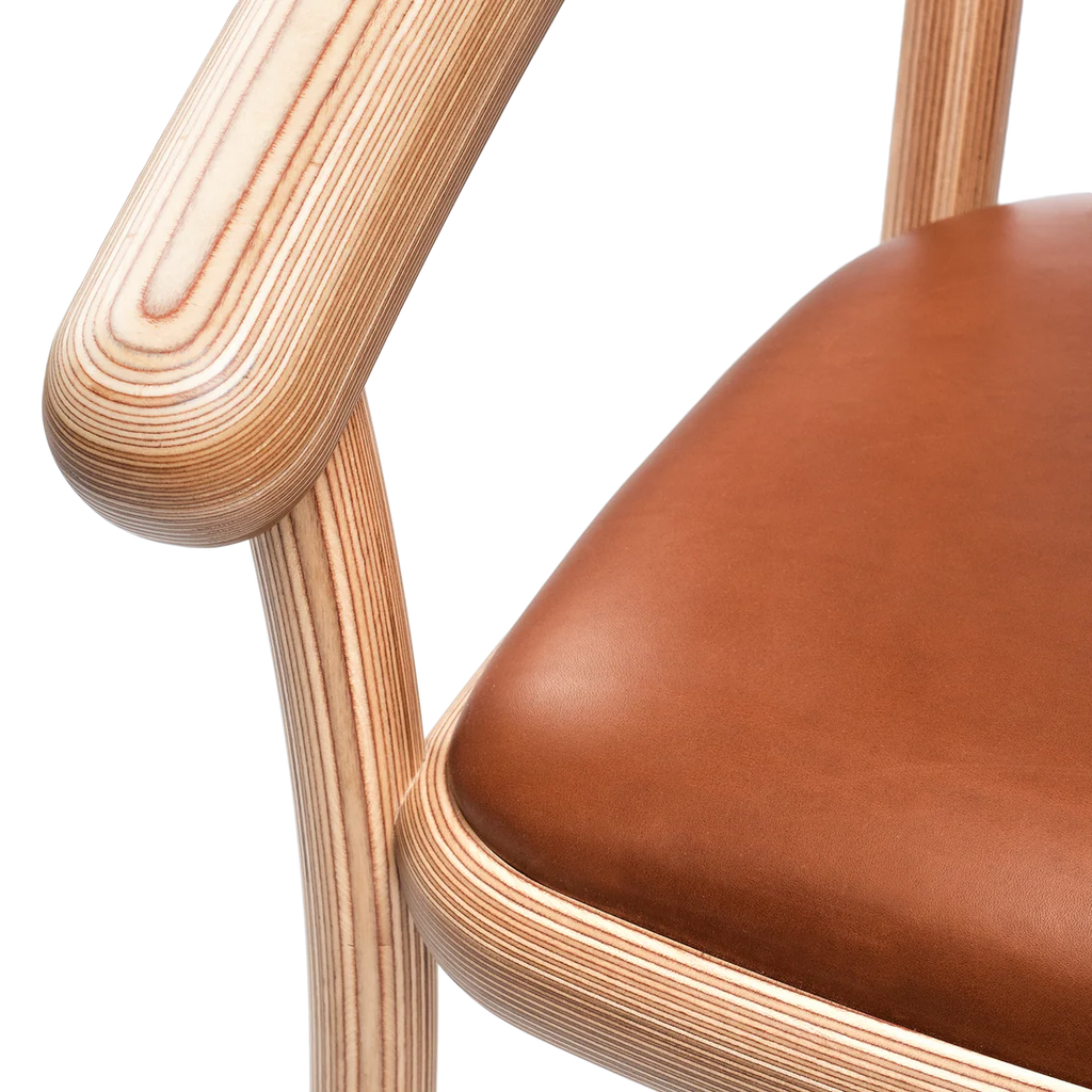 Made by Choice ELLA Chair เก้าอี้ birch plywood พร้อมเบาะหนัง natural leather ออกแบบโดย Thomas Sandell