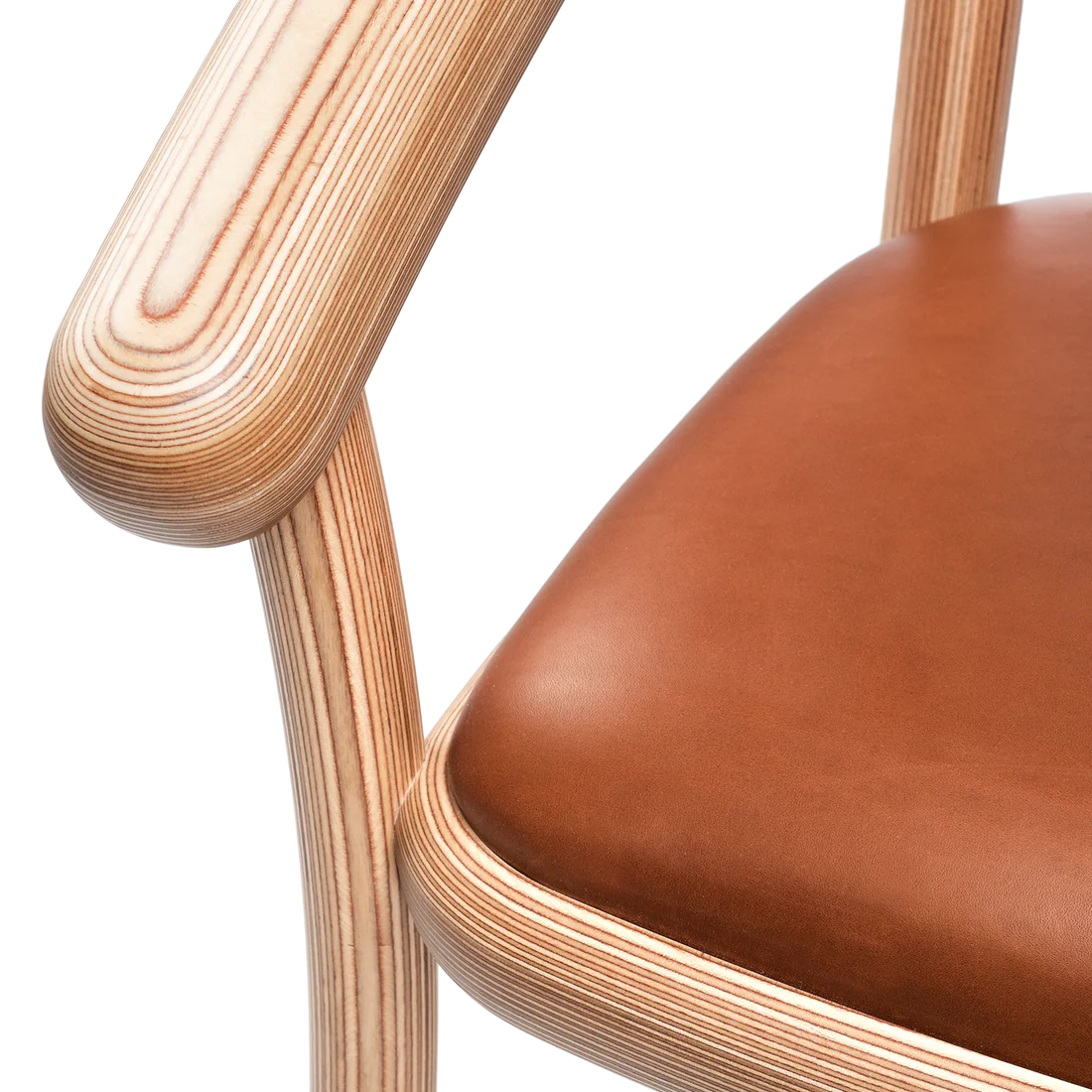 Made by Choice ELLA Chair เก้าอี้ birch plywood พร้อมเบาะหนัง natural leather ออกแบบโดย Thomas Sandell