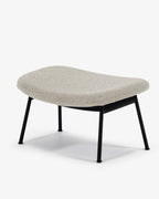 Case Furniture Ella Ottoman สตูลพักเท้าทรงโมเดิร์น หุ้มผ้า Bouclé เนื้อนุ่ม พร้อมฐานให้เลือก 4 แบบ ทั้งเหล็กดำ สเตนเลส ไม้โอ๊ค และไม้วัลนัต ออกแบบโดย Matthew Hilton ใช้คู่กับ Ella Lounge Chair