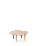 Nikari Fiori Coffee Table โต๊ะ oak มีให้เลือกสามขนาด ออกแบบโดย Timo Mikkonen, Antti Rouhunkoski และ Antrei Hartikainen