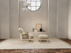 Lyra Lounge Chair