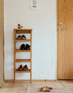 A Line Shoe Rack Small ชั้นวางรองเท้าไม้โอ๊คพร้อมโต๊ะคอนโซลขนาดกะทัดรัด ดีไซน์สแกนดิเนเวียน ออกแบบโดย Jonas Herman