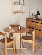 Trefoil Round Table Ø90