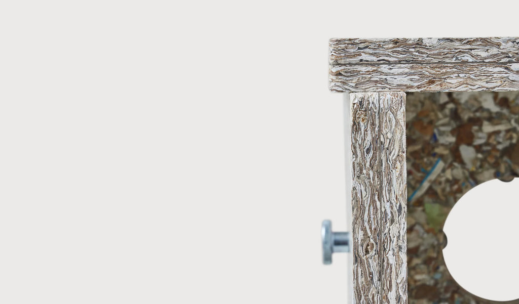 Remake Stool สตูลดีไซน์ร่วมสมัยผลิตจากวัสดุรีไซเคิล Packwall จากกล่องเครื่องดื่ม ออกแบบโดย Jonas Herman
