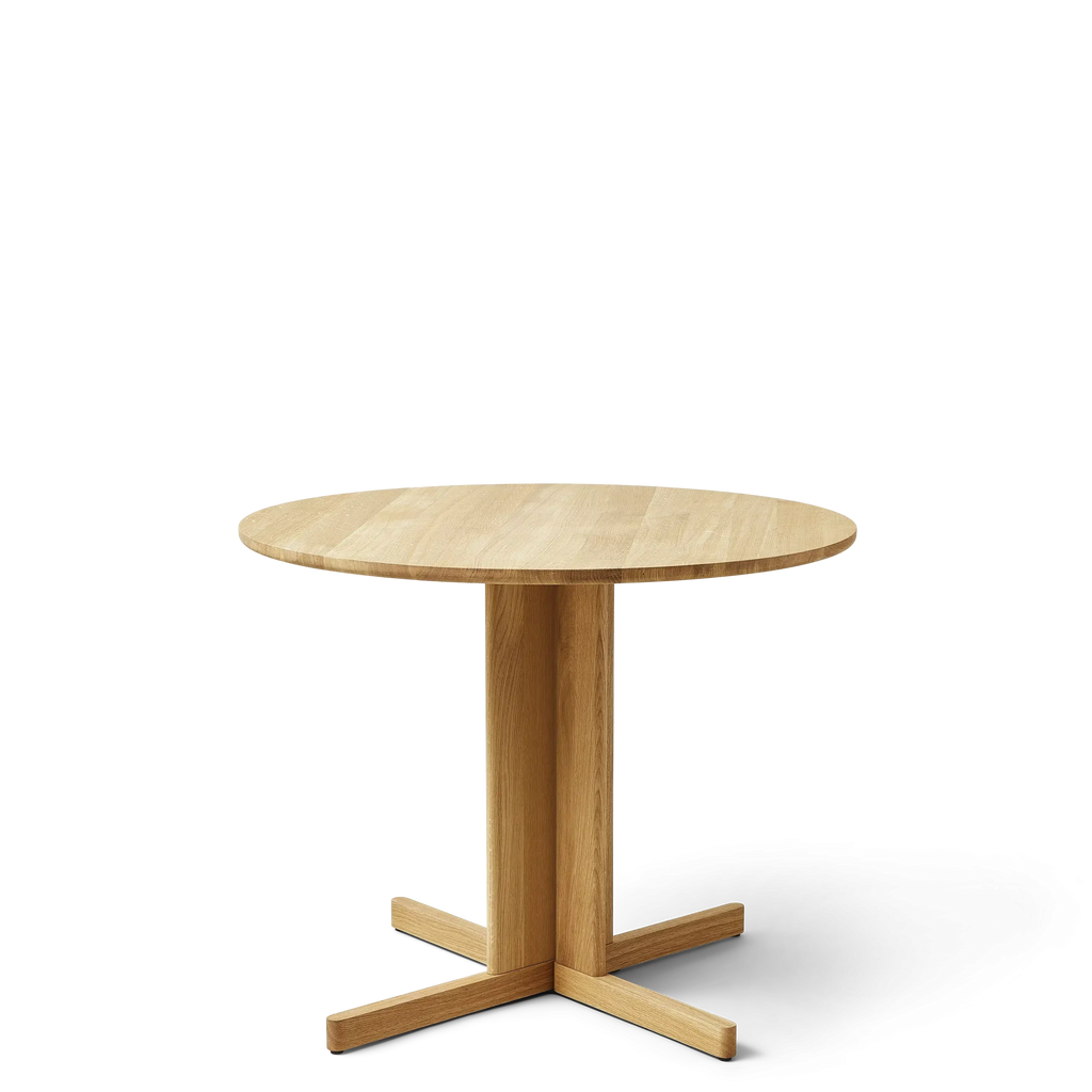 Trefoil Round Table Ø90