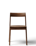 Form & Refine Blueprint Chair เก้าอี้ไม้โอ๊คพนักพิงชิ้นเดียว เบาะโค้งตามสรีระ ดีไซน์เรียบคม ซ้อนเก็บได้ มีทั้งรุ่นไม้และรุ่นหุ้มผ้า Hallingdal