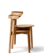 Form & Refine Lunar Chair เก้าอี้ไม้โอ๊คพนักพิงโค้งชิ้นเดียว โครง X-shape เบานั่งสบาย มีทั้งรุ่นไม้และรุ่นหุ้มผ้า Hallingdal ดีไซน์นอร์ดิกร่วมสมัย