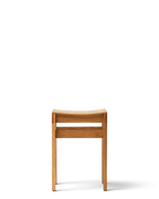 Form & Refine Sonder Stool สตูลไม้โอ๊คเบาะโค้งดีไซน์เรียบโปร่ง สไตล์สแกนดิเนเวียน ใช้เป็นเก้าอี้หรือโต๊ะข้างได้