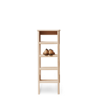 A Line Shoe Rack Small ชั้นวางรองเท้าไม้โอ๊คพร้อมโต๊ะคอนโซลขนาดกะทัดรัด ดีไซน์สแกนดิเนเวียน ออกแบบโดย Jonas Herman