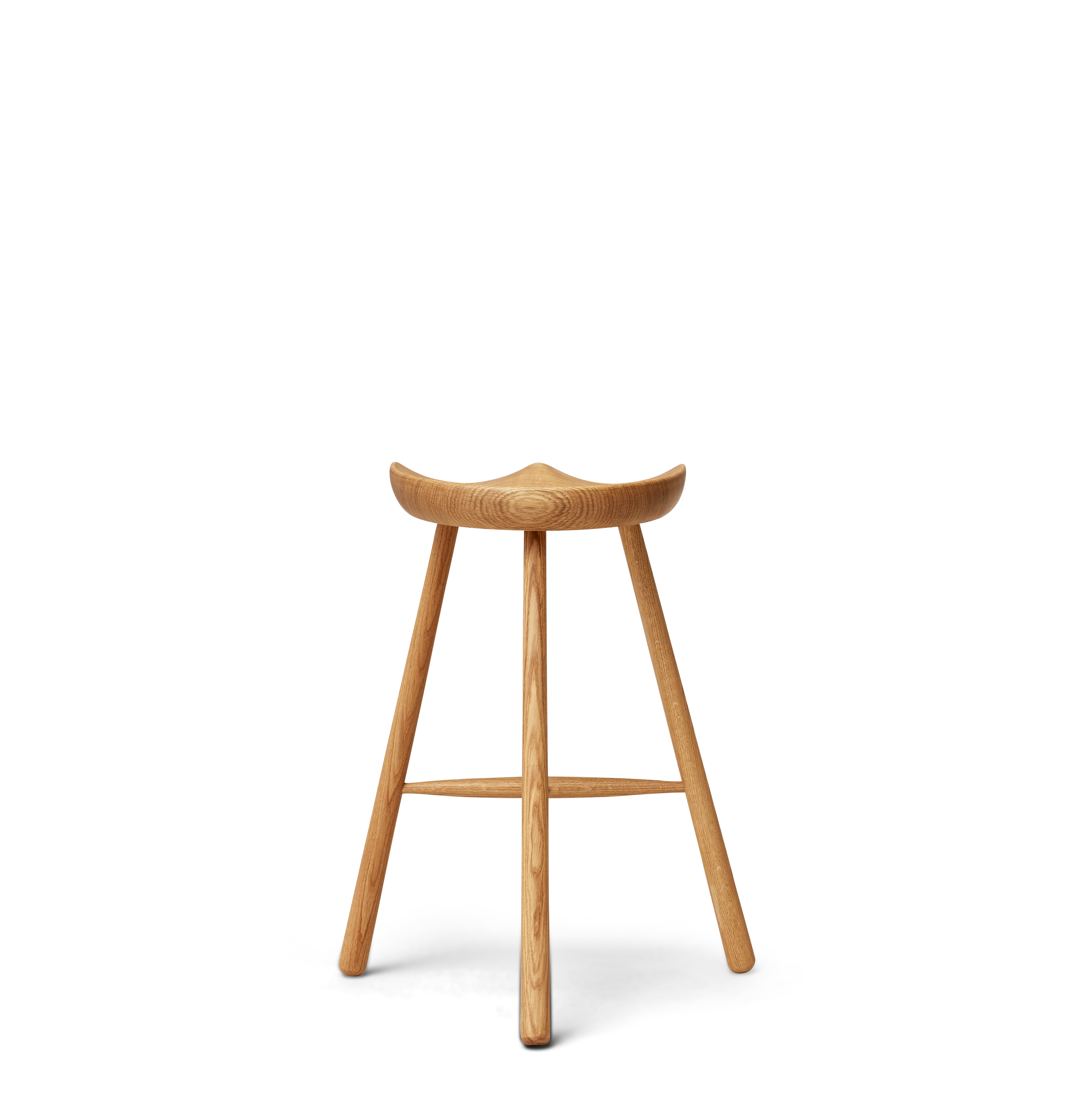 Shoemaker Chair No. 68 เก้าอี้ไม้คลาสสิกที่นั่งแกะจากไม้ชิ้นเดียว ดีไซน์สแกนดิเนเวียน ผลิตในเดนมาร์ก