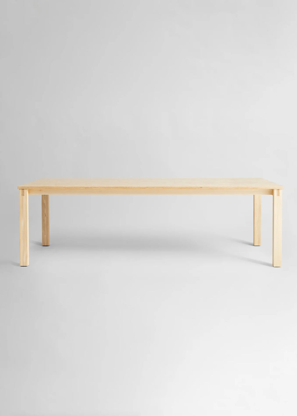 Vaarnii 016 Maasto Dining Table โต๊ะไม้ pine โครงสร้างเรียบง่าย