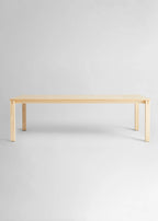 Vaarnii 016 Maasto Dining Table โต๊ะไม้ pine โครงสร้างเรียบง่าย