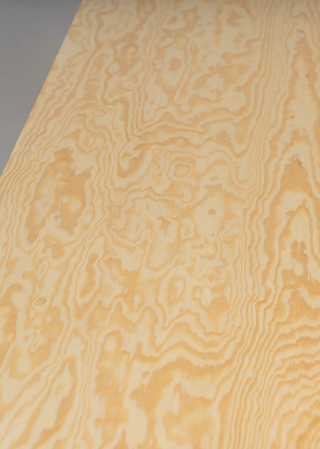 Vaarnii 016 Maasto Dining Table โต๊ะไม้ pine โครงสร้างเรียบง่าย