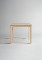 Vaarnii 016 Maasto Dining Table โต๊ะไม้ pine โครงสร้างเรียบง่าย