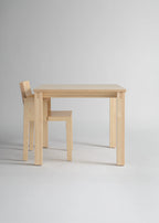 Vaarnii 016 Maasto Dining Table โต๊ะไม้ pine โครงสร้างเรียบง่าย