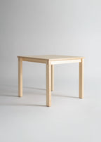Vaarnii 016 Maasto Dining Table โต๊ะไม้ pine โครงสร้างเรียบง่าย