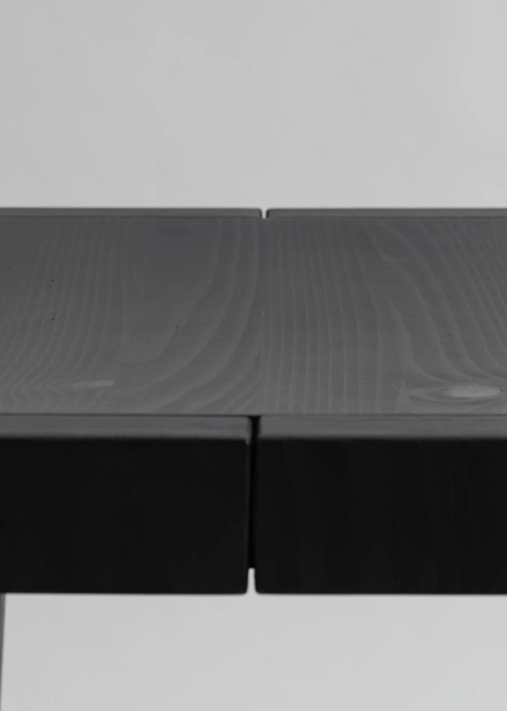Vaarnii 016 Maasto Bar Stool Black สตูลไม้ pine สีดำ พร้อมที่วางเท้า copper