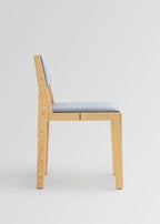 Vaarnii 016 Maasto Dining Chair Upholstered เก้าอี้ไม้ pine พร้อมเบาะรองนั่ง